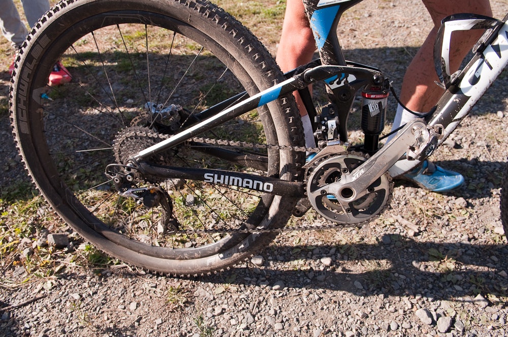 DAGENS DOBBEL: Todelt krank er etter hvert så sjeldne som den norske ulven. Emil unner seg et bredt girutvalg. DAGENS DOBBEL: Todelt krank er etter hvert så sjeldne som den norske ulven. Emil unner seg et bredt girutvalg.