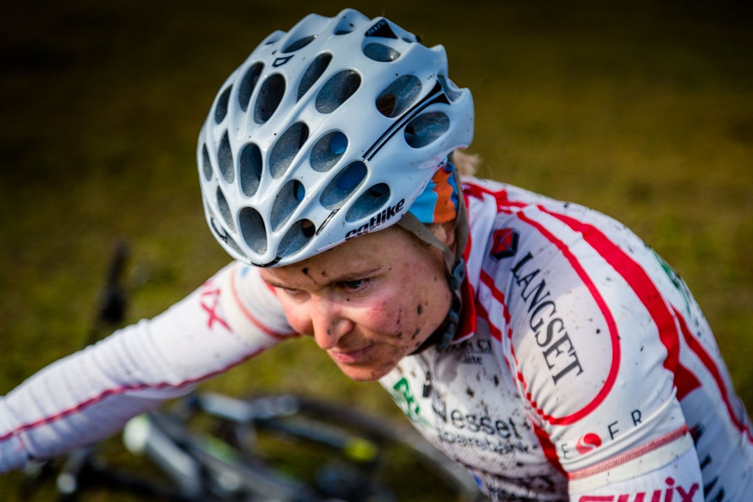 Hildegunn Gjertrud Hovdenak i dyp konsentrasjon Ziggi-SkaidiXtreme2017_MG_8959-1280px-WEB