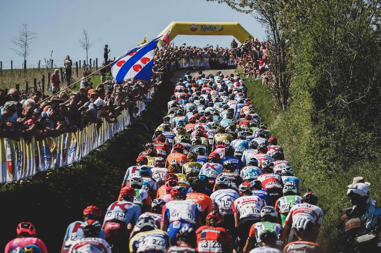 MANGE BAKKER: Amstel Gold Race - bakkene er mange og bakkene er lange. Foto: Cor Vos. MANGE BAKKER: Amstel Gold Race - bakkene er mange og bakkene er lange. Foto: Cor Vos.