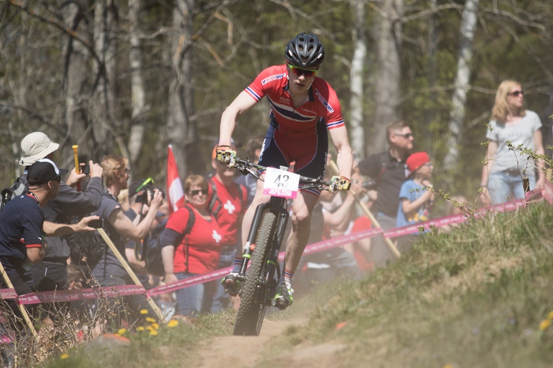 Martin Siggerud ligger på tredjeplass i menn senior, men har en teoretisk mulighet til å vinne sammenlagt likevel. Foto: Bengt Ove Sannes Martin Siggerud - XCO jr - Bengt Ove Sannes 1400x933
