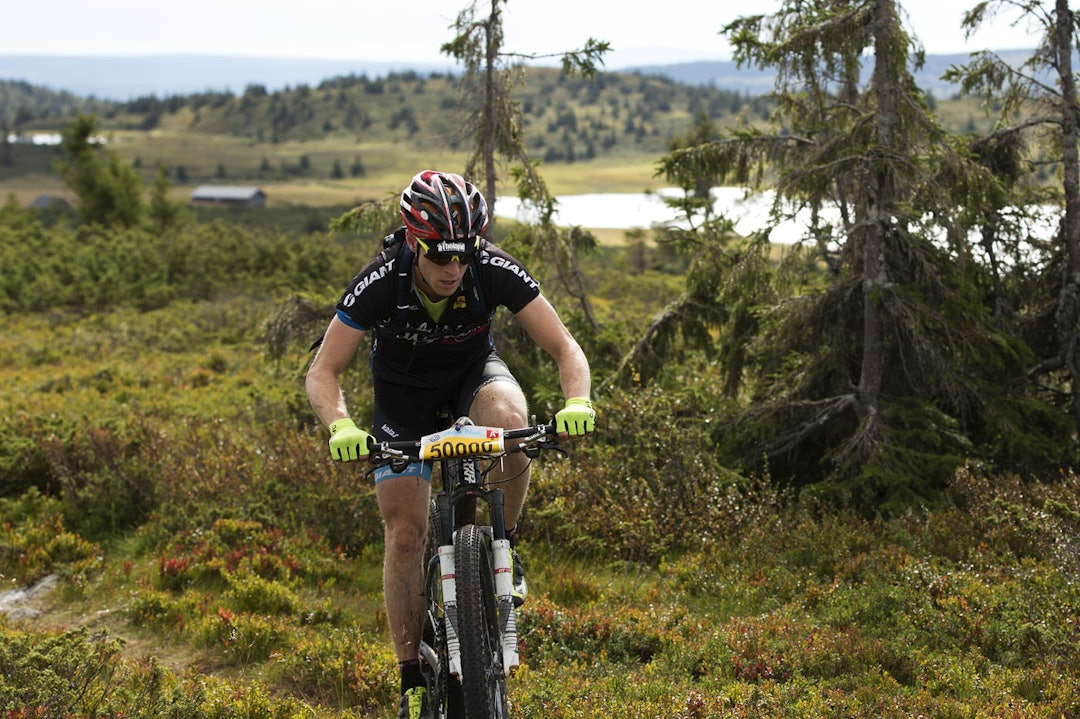 KREFTER IGJEN: På vei opp Svartåsen lå Jon Kristian Svaland som nummer tre (foto: Kristoffer Kippernes) _IPP5718