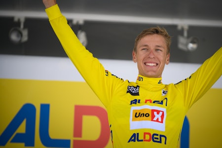 VANT: Tobias Halland Johannessen, her etter gårsdagens etappe, vant Tour de l'Avenir sammenlagt. Foto: Anouk Flesch/Tour de l'Avenir VANT: Tobias Halland Johannessen, her etter gårsdagens etappe, vant Tour de l'Avenir sammenlagt. Foto: Anouk Flesch/Tour de l'Avenir