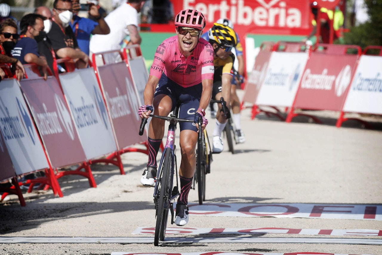 VANT: Magnus Cort stakk av med etappeseieren på den sjette etappen av Vuelta a España. Foto: Cor Vos