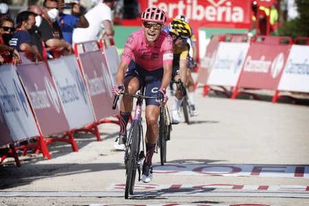 VANT: Magnus Cort stakk av med etappeseieren på den sjette etappen av Vuelta a España. Foto: Cor Vos