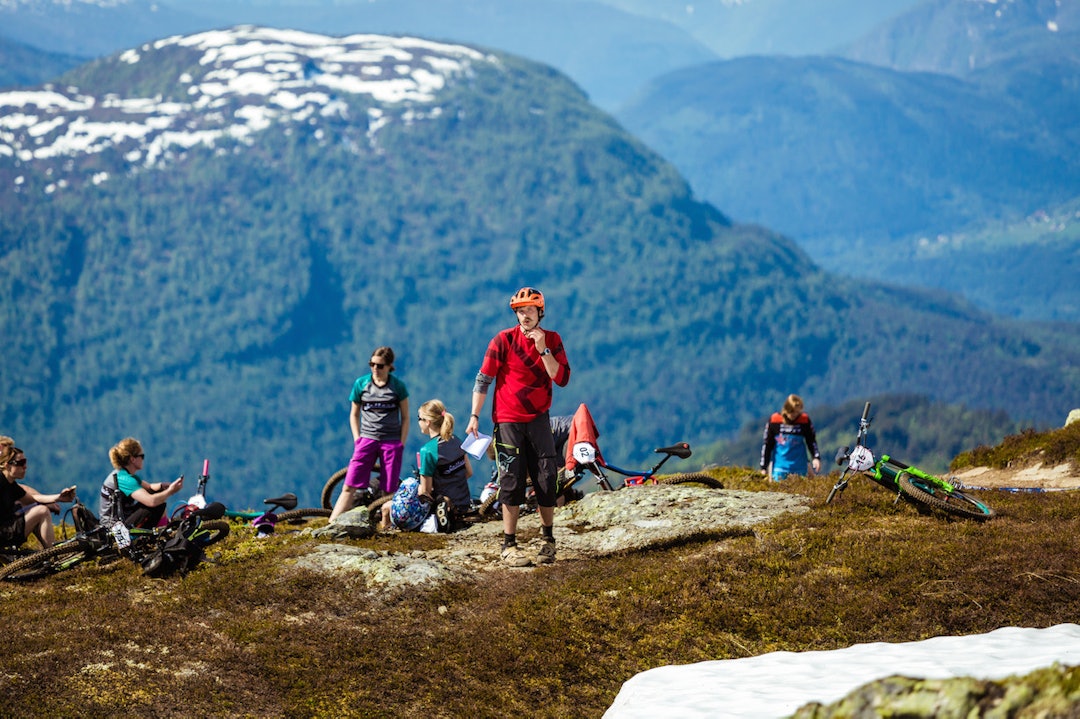 18683529873_f2253fe567_k 18683529873_f2253fe567_k