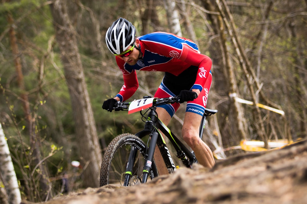 KNEIKER: Men det var noen kneiker som måtte forseres. Her er Sondre Kristiansen i en av dem. (foto: Snorre Veggan) norgescup-4037a