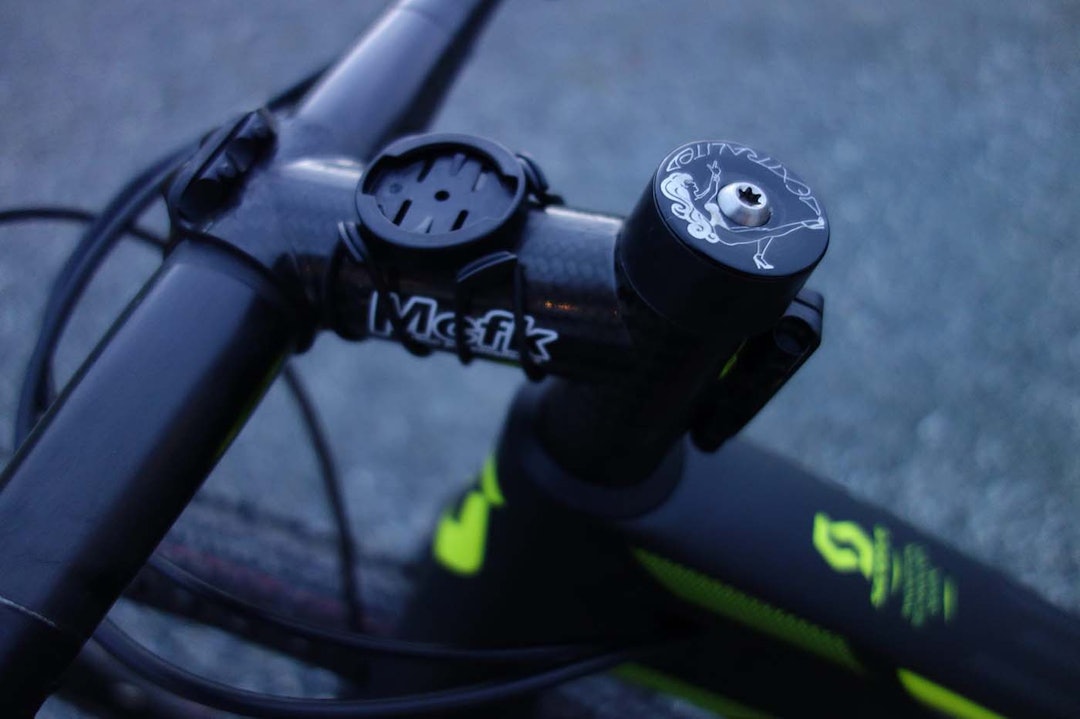 DET GÅR I KARBON: Og da helst fra MCFK på kontaktpunktene. Foto: Privat 21014780_10155464726536276_449752997_o