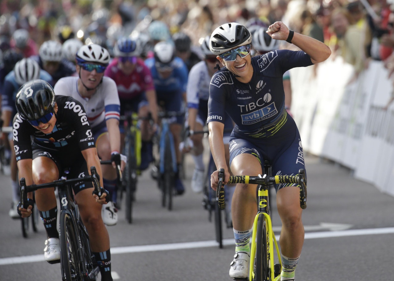 FOR SENT: Susanne Andersen var nær, men lykkes ikke med å ta igjen Kristen Faulkner i Ladies Tour of Norway. Foto: Cor Vos FOR SENT: Susanne Andersen var nær, men lykkes ikke med å ta igjen Kristen Faulkner i Ladies Tour of Norway. Foto: Cor Vos