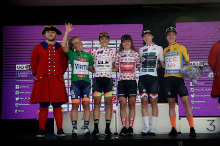 2019: Vinnerne av de forskjellige trøyene i den forrige utgaven av Ladies Tour of Norway, med Emilie Moberg i poengtrøyen og Susanne Andersen i klatretrøyen. Foto: Cor Vos 2019: Vinnerne av de forskjellige trøyene i den forrige utgaven av Ladies Tour of Norway, med Emilie Moberg i poengtrøyen og Susanne Andersen i klatretrøyen. Foto: Cor Vos
