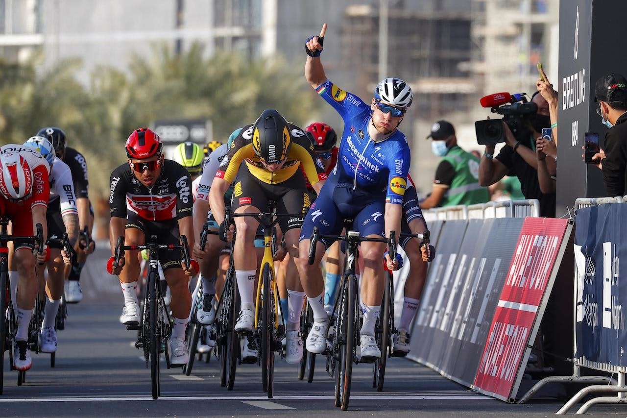 FORTSETTER SEIERSREKKEN: Sam Bennett noterte seg for sesongens tredje seier. Her fra UAE Tour tidligere i år. Foto: Cor Vos. 
