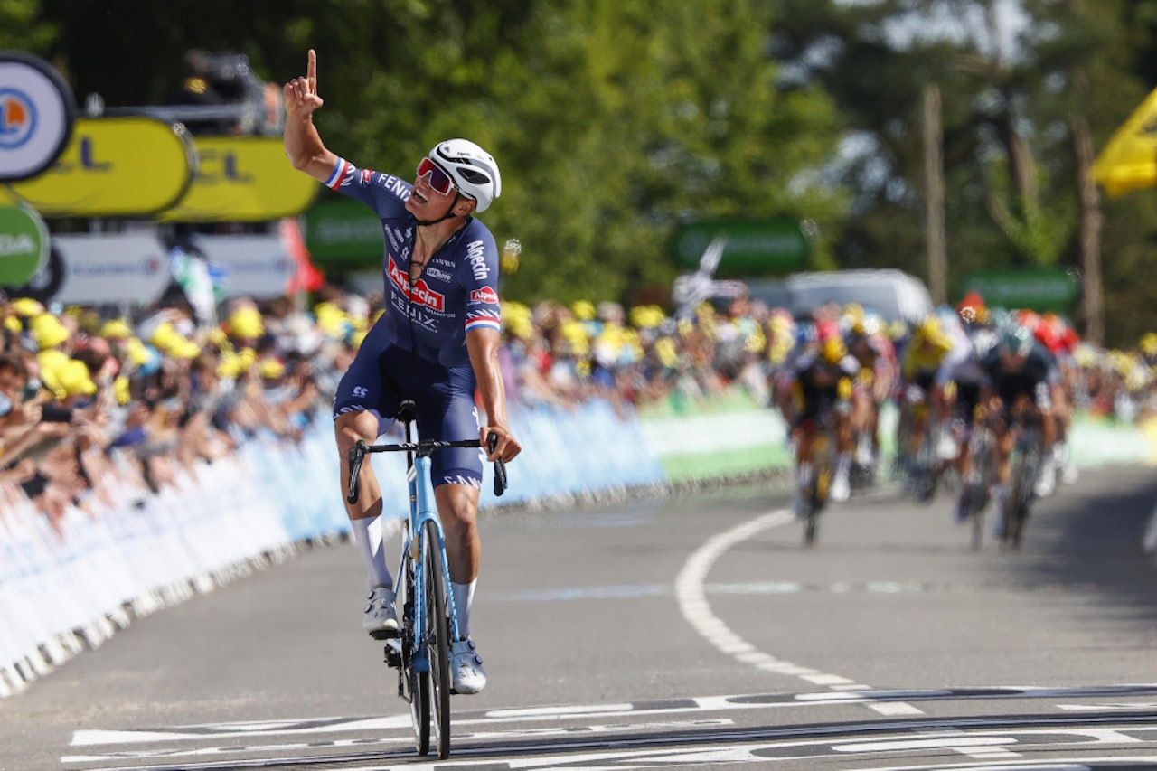 LEVERTE: Mathieu van der Poel ga sykkelpublikummet rikelig med underholdning i sin Tour de France-debut, hvor han vant én etappe og holdt den gule trøyen i seks dager. Foto: Cor Vos