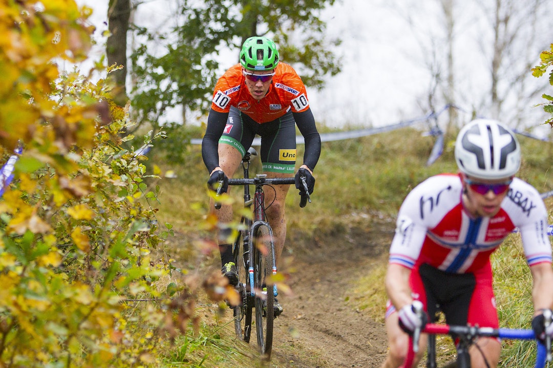 Erik Nordsæter Resell har store ambisjoner for Birken selv om han nå er blitt landeveisproff. Her fra kross-cupen i fjor høst. Foto: Pål Westgaard Erik Resell - Fredrik Harladseth - NC4 Hove - Pål Westgaard 1400x933