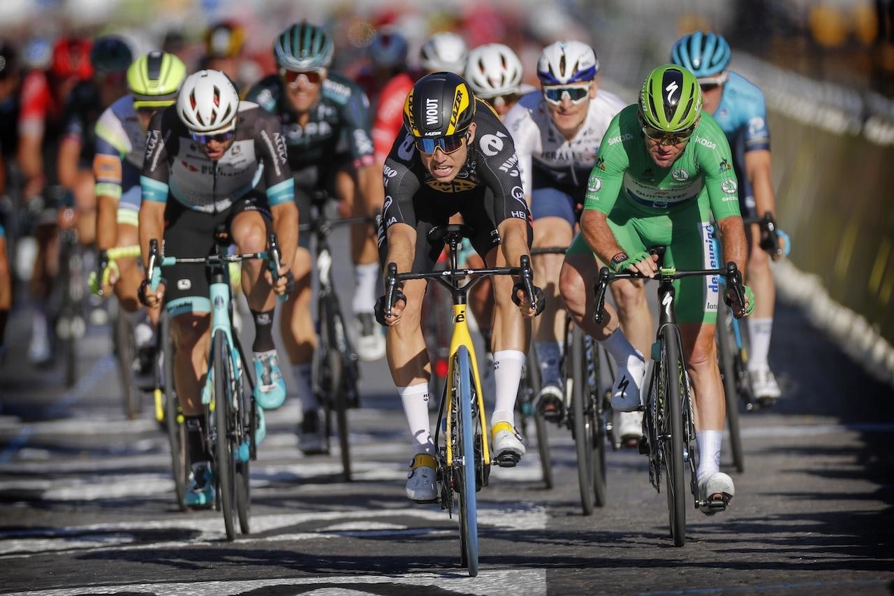 ALLE GODE TING ER TRE: Wout van Aert vant på Champs-Élysées. Foto: Cor Vos. ALLE GODE TING ER TRE: Wout van Aert vant på Champs-Élysées. Foto: Cor Vos.