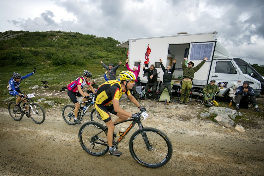 Lokale helter heier deltagerne frem Lokale helter heier deltagerne frem