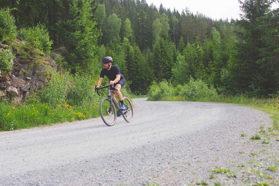 HØY KOMFORT: Cannondale Topstone Carbon Lefty er testens mest komfortable. Foto: Øyvind Aas Cannondale Topstone Carbon Lefty 3