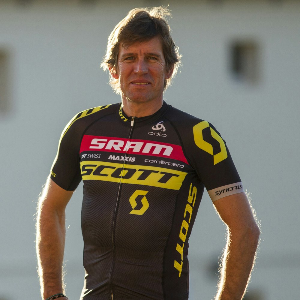 LAGLEDER: Thomas Frischknecht er sjef for Scott-Sram, og tidligere verdenscupvinner, verdensmester og OL-medaljør i terrengsykling. Foto: Scott LAGLEDER: Thomas Frischknecht er sjef for Scott-Sram, og tidligere verdenscupvinner, verdensmester og OL-medaljør i terrengsykling. Foto: Scott