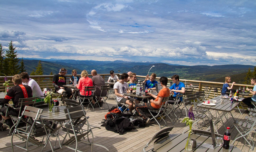 UTEPLASS: Hafjell kan skilte med økt serveringstilbud i sommer. Foto: Michael Stolic. phMichaelStolic-Hafjell-IMG_6840