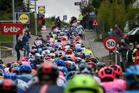FOLKETOMT: Også årets utgave av Flandern rundt blir publikumsfattig, grunnet den pågående pandemien. Foto: Cor Vos FOLKETOMT: Også årets utgave av Flandern rundt blir publikumsfattig, grunnet den pågående pandemien. Foto: Cor Vos