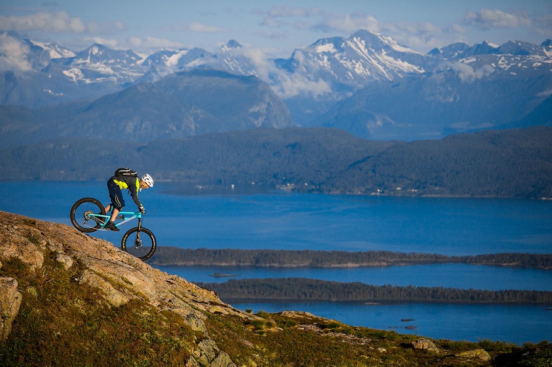 NYE EVENTYR: Nå står toppturer både sommer- og vinterstid i fokus for Ole Kristian Silseth. Foto: Terje Aamodt. 20170615_ole_kristian_silseth_0419