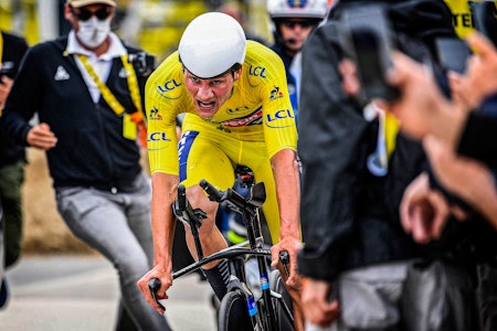 OVER EVNE: Mathieu van der Poel leverte over evne for å beholde den gule ledertrøya. På mange måter står hele sykkelverden bak prestasjonen. Foto: Cor Vos.  Mathieu van der Poel