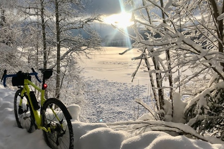 Vintersykling i Oslomarka. 