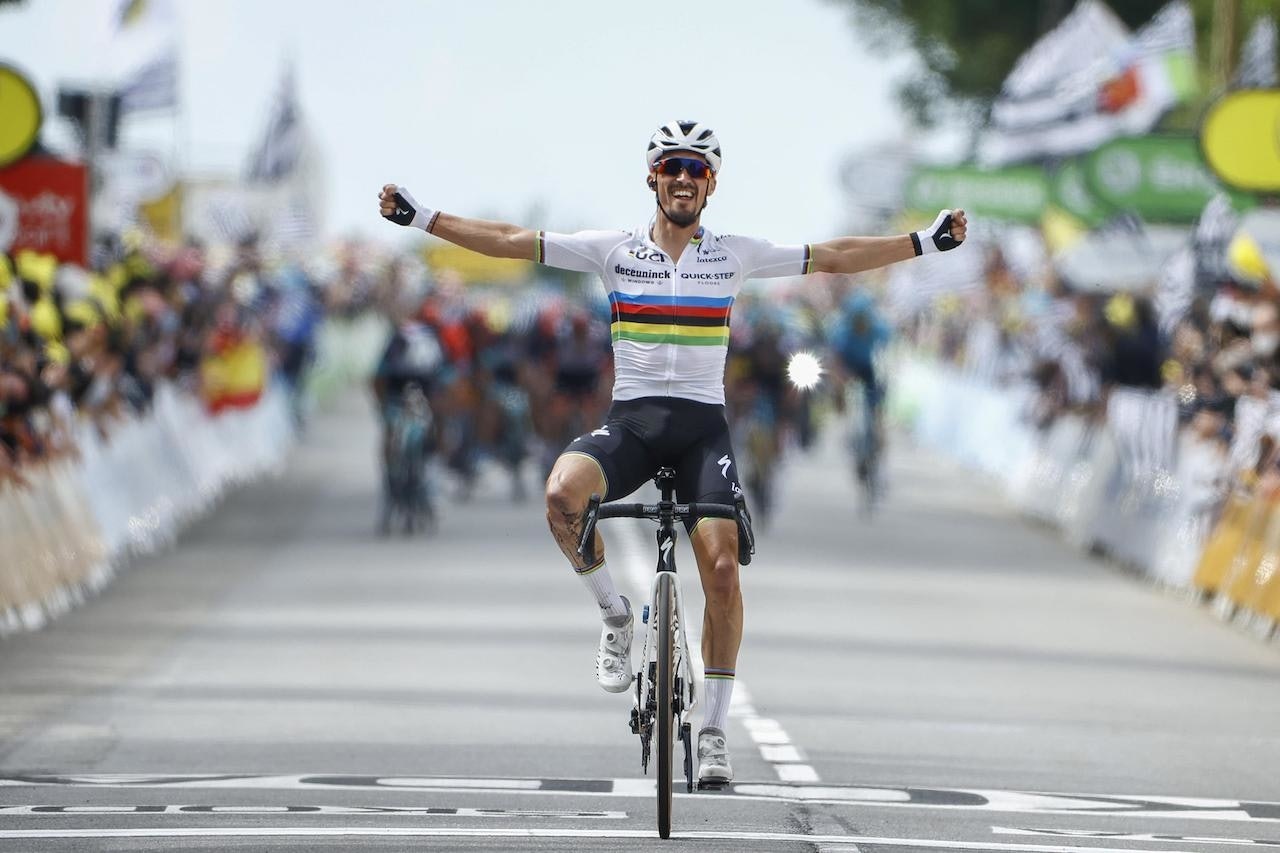 SOLID: Julian Alapihlippe var utilnærmelig på den første etappen av Tour de France. Foto: Cor Vos SOLID: Julian Alapihlippe var utilnærmelig på den første etappen av Tour de France. Foto: Cor Vos