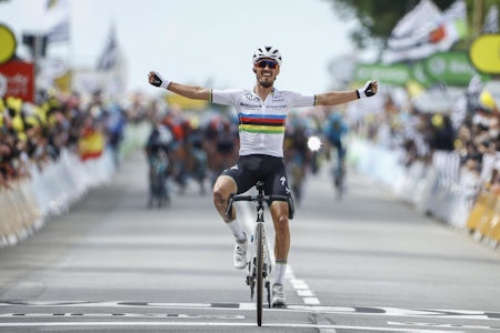 SOLID: Julian Alapihlippe var utilnærmelig på den første etappen av Tour de France. Foto: Cor Vos