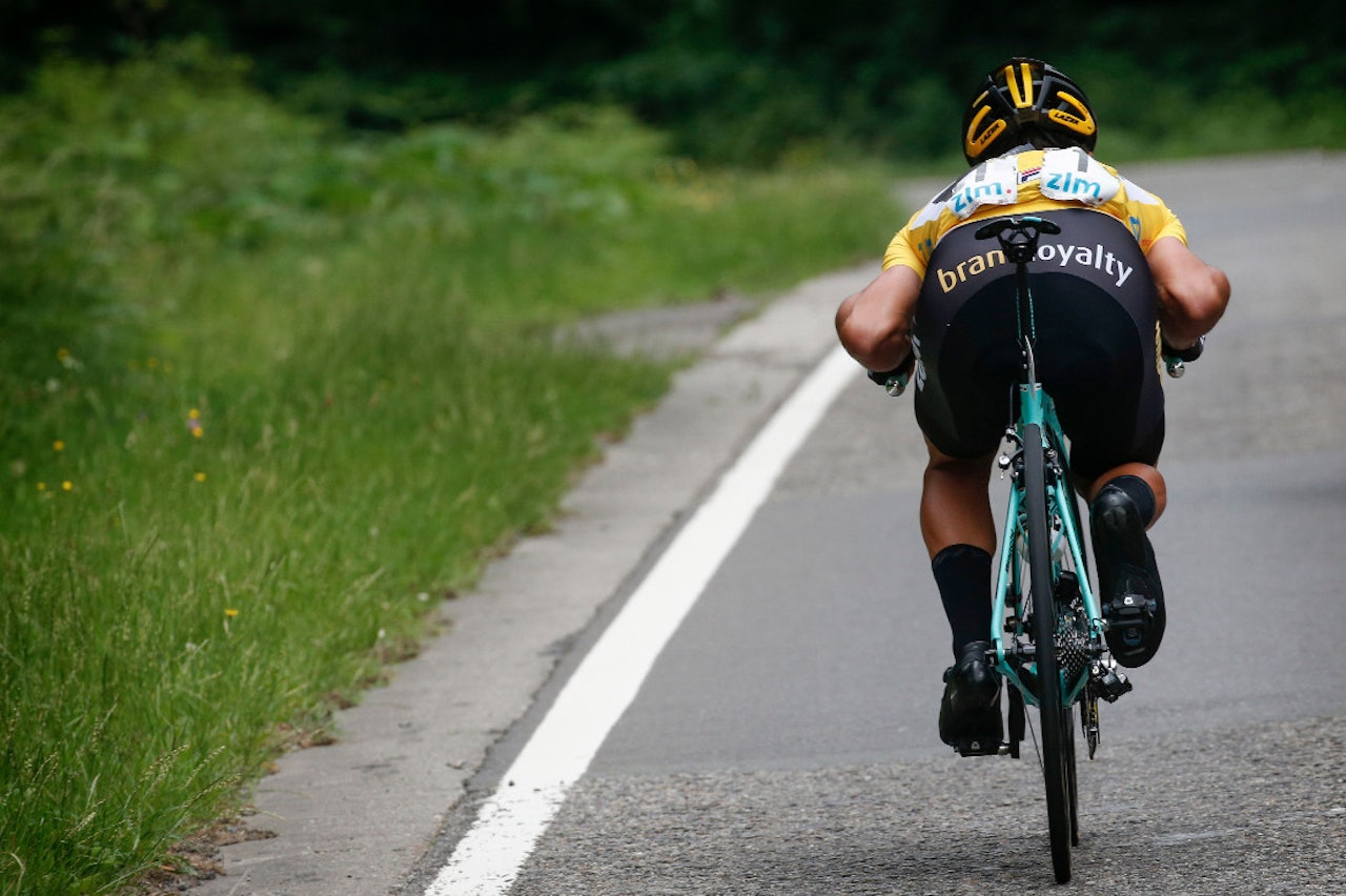 SLUTT PÅ DETTE: UCI legger ned forbud mot denne posisjonen på sykkelen. Foto: Cor Vos