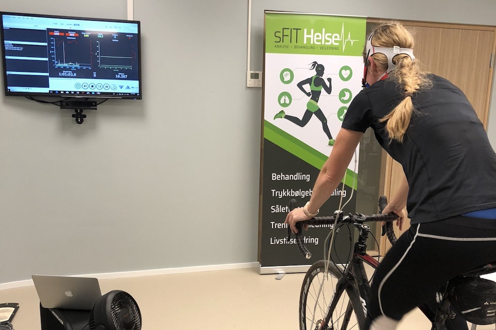 Testene på sFIT Helse forrige uke viser framgang på alle punkter til tross for sjukdom. Foto: Stine Ernst Grønås Anette Røssum Bastnes - retest sFIT Helse september 2018 - Stine Ernst Grønås 2 1400x933