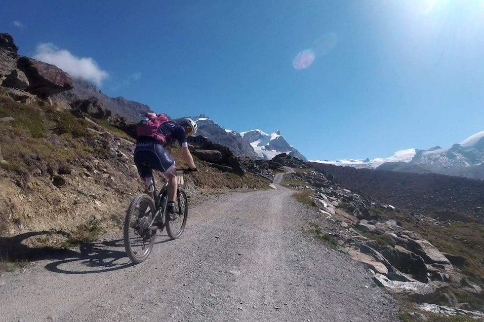Stage 5 Espen Kildebo Jensen climb Swiss Epic 2018 - Foto Privat 1400x933