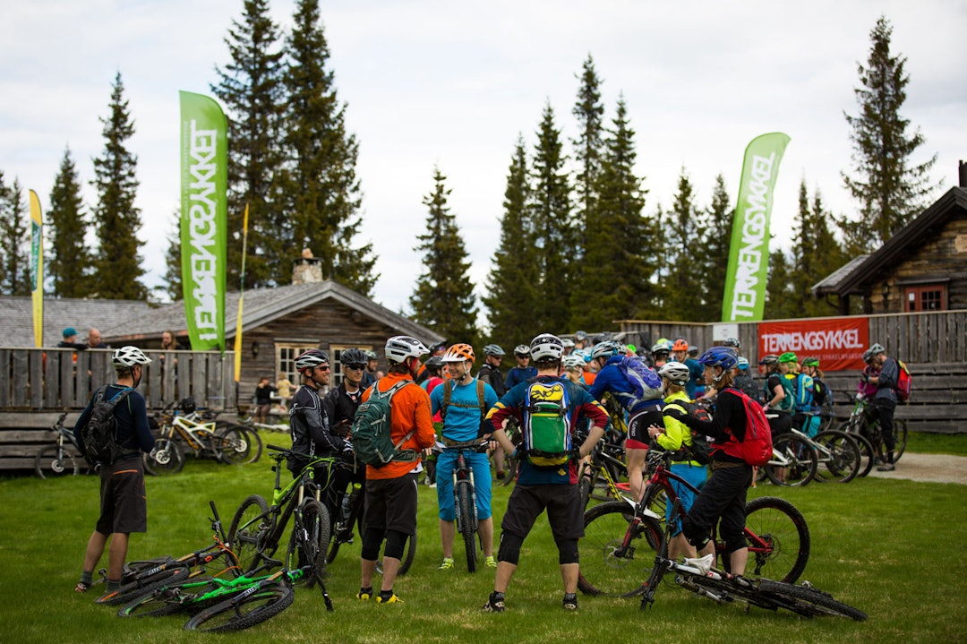 utflukt-9300a utflukt-9300a