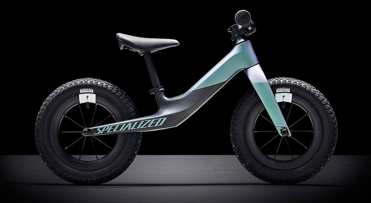 OH-LA-LA! Nå kan også barn lære å stjele fra familiebudsjettet for å kjøpe karbonsykler. specialized hotwalk karbon