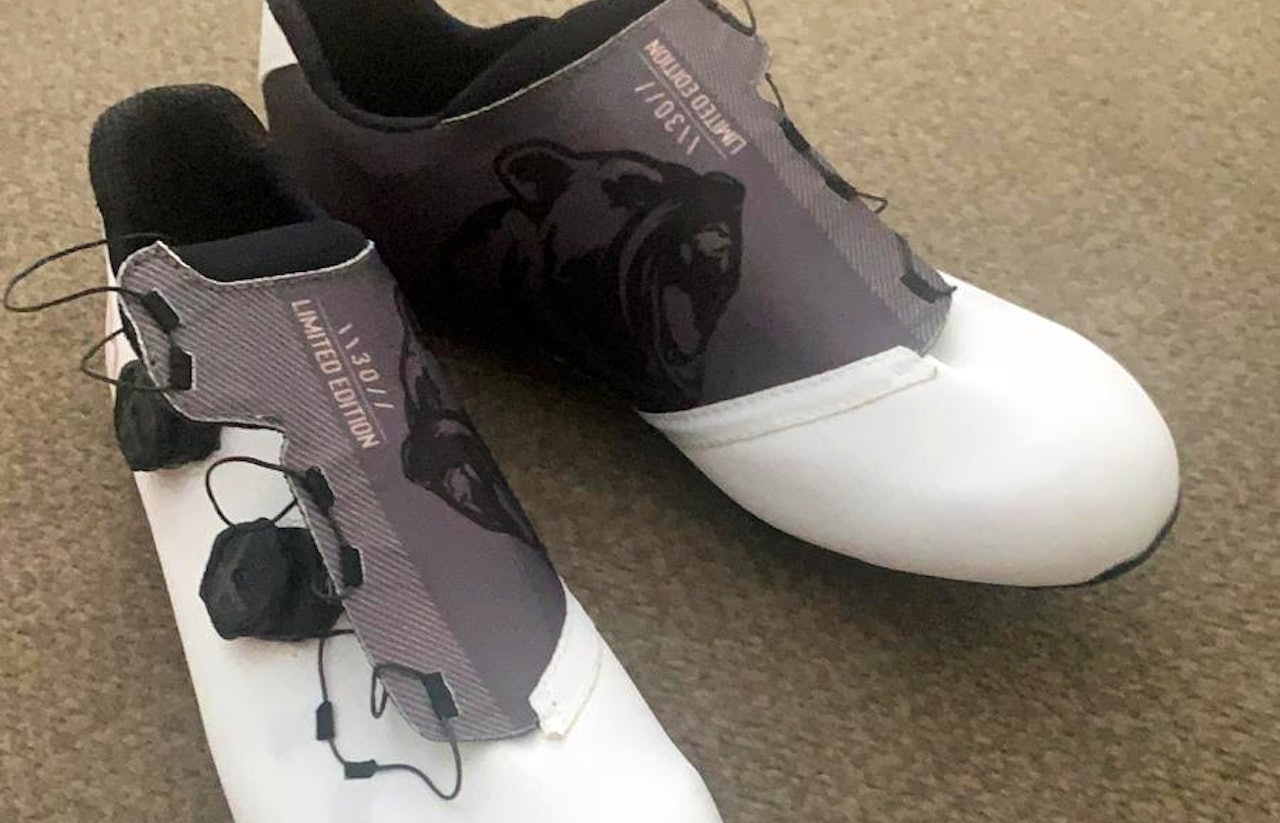 NYE SKO: Alexander Kristoff har fått et par nye limited edition-sko fra sin skosponsor Northwave. Foto: Alexander Kristoff