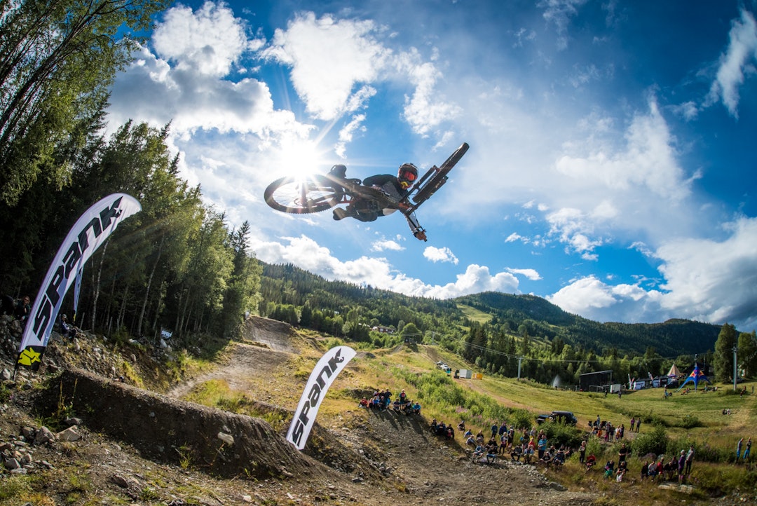 Mange lot seg imponere. _DSC3665