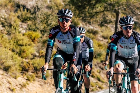 IKKE TIL KRISTIANSAND: Amund Grøndahl Jansen kjører ikke NM. Foto: Team BikeExchange IKKE TIL KRISTIANSAND: Amund Grøndahl Jansen kjører ikke NM. Foto: Team BikeExchange