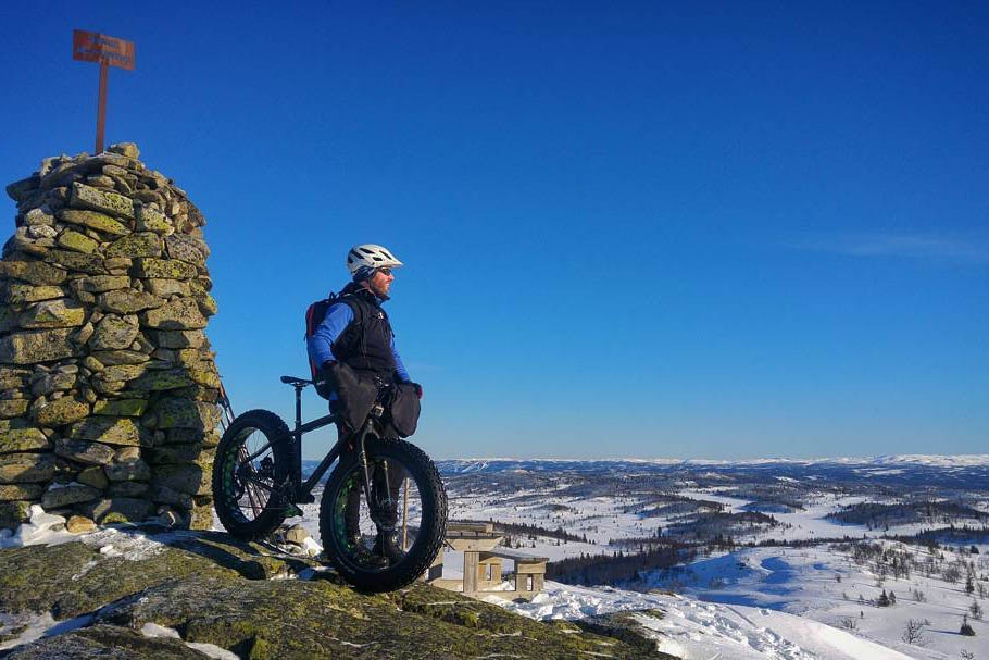 FINT PÅ FJELLET: Nesbyen kan by på sykling både i skogen og på fjellet. Foto: Frank Jonny Brenno. 12747492_10205477704694287_6541930658870514626_o