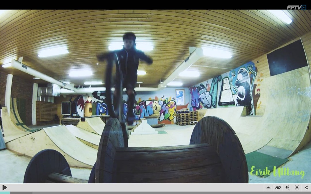 BALANSE: Trail handler mye om balanse og spenst. Ulltang øver på begge deler. BALANSE: Trail handler mye om balanse og spenst. Ulltang øver på begge deler.