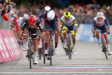 OVERLEGEN: Ny triumf for Caleb Ewan i Giro d'Italia. Foto: Cor Vos