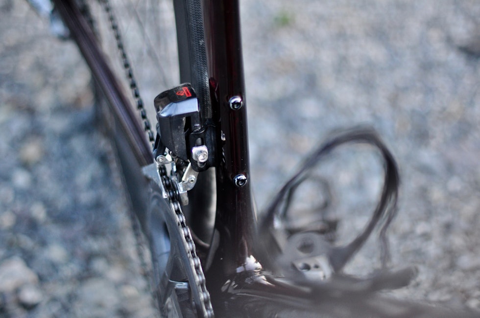 ELEKTRONIKK: Shimano Ultegra Di2 sikrer presis og enkel giring, så fremt du får til justeringen i app-en 100% . Specialized Tarmac SL7