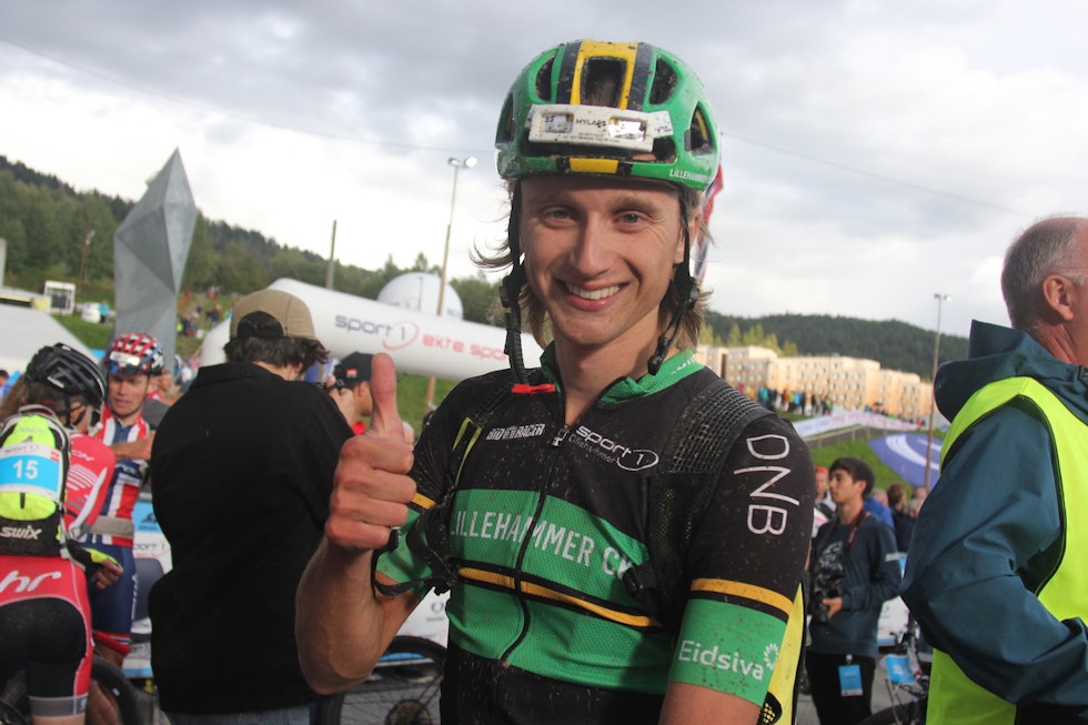 Eirik Pettersen var sluttkjørt da han gikk over målstreken, og svært fornøyd med andreplassen fire sekunder bak Erik N. Resell. Foto: Ingeborg Scheve Eirik Pettersen - Birkebeinerrittet 2018 - Scheve 1400x933