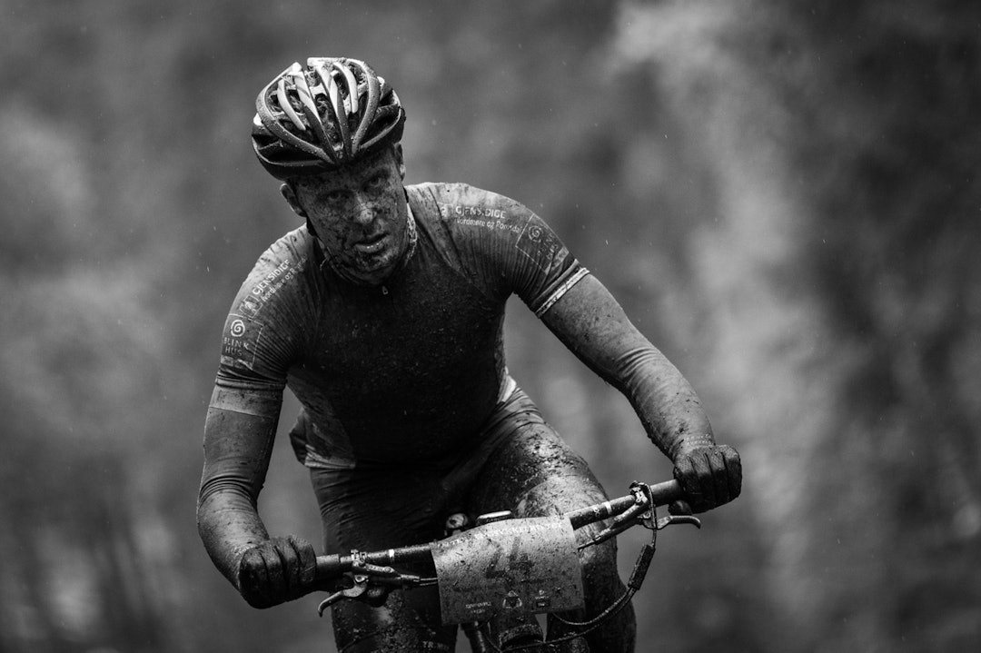 BLIKKET: Henrik H. Kippernes jaget Ola Kjøren, men klarte aldri å hente han inn. Her er Kippernes på vei opp mot Svahili for andre gang. (foto: Snorre Veggan) TSR2015-7112a