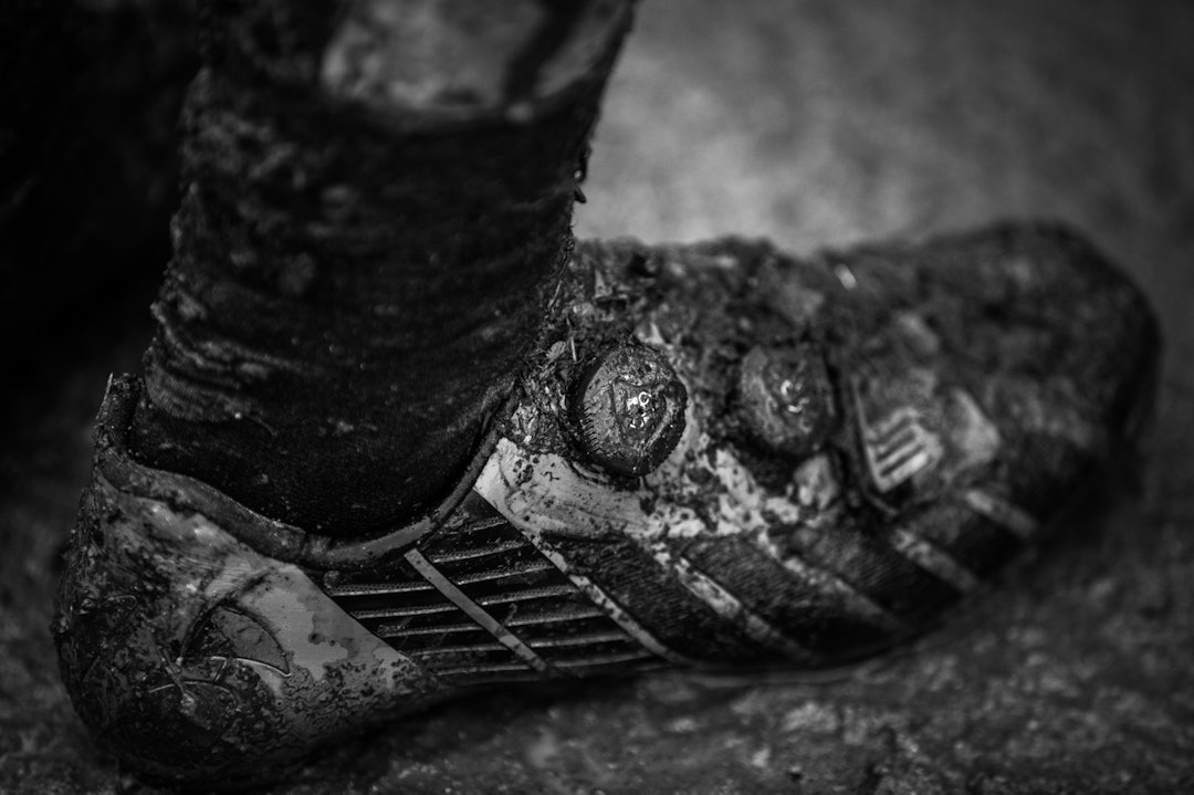 MYRLUKT: Tipper disse skoene ikke luktet blomster dagen derpå. (foto: Snorre Veggan) TSR2015-7294a