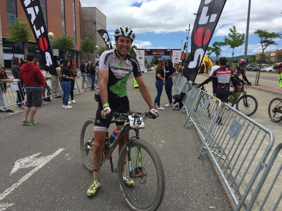 REISEGLAD: Martin Hauge like å sykle ritt i utlandet. I år starter han igjen sesongen med Andalucia Bike Race. Foto: Else-Marie Sæter