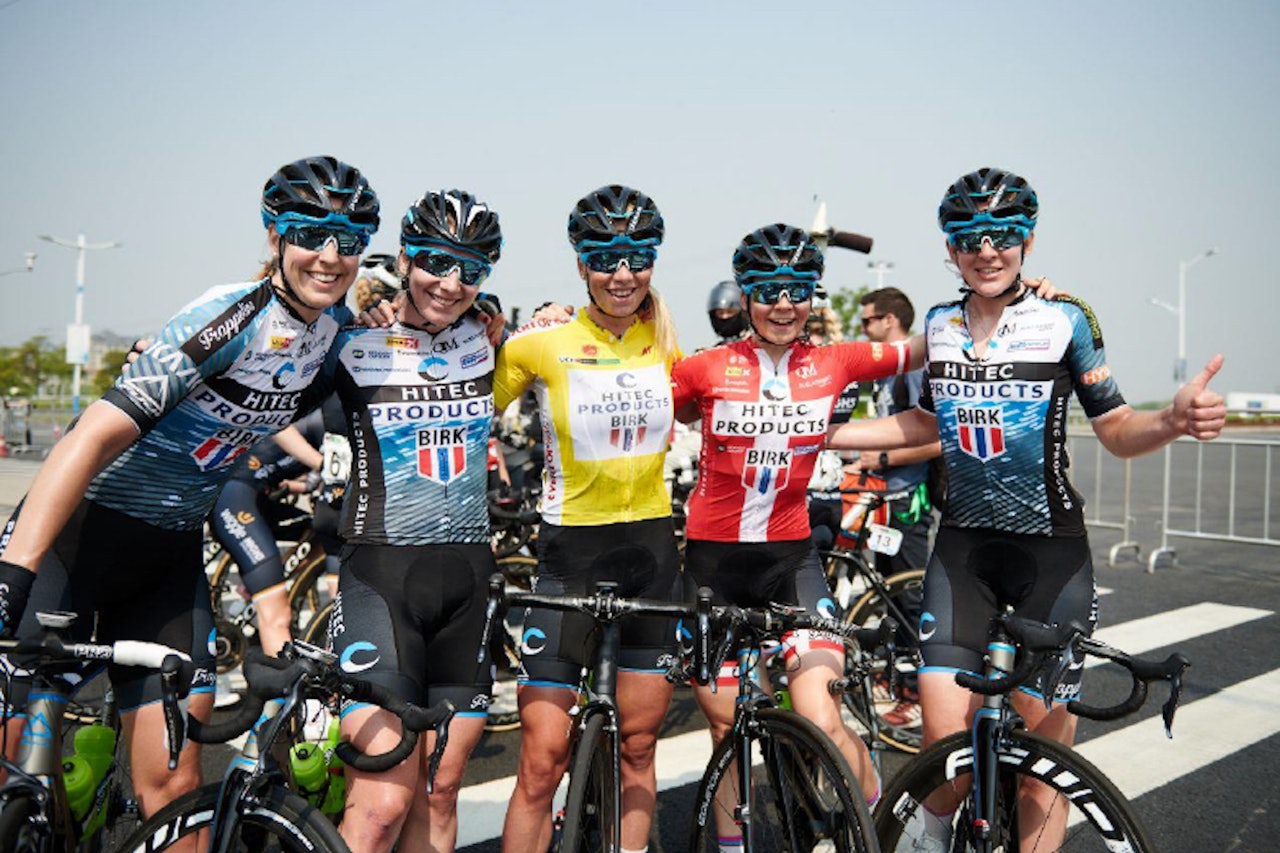 NEDLEGGINGSTRUET: Hitec-laget som vant ‘Tour of Chongming Island’ står nå i fare for å ikke kunne fullføre sesongen om ikke laget får nye sponsorer. Foto: Hitec Products NEDLEGGINGSTRUET: Hitec-laget som vant ‘Tour of Chongming Island’ står nå i fare for å ikke kunne fullføre sesongen om ikke laget får nye sponsorer. Foto: Hitec Products
