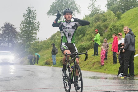 SOLOSEIER: Amund Solli fra Skogn IL vant fellesstarten i master-NM etter fire mil i brudd, den siste mila mutters alene. Foto: Cecilie Christensen SOLOSEIER: Amund Solli fra Skogn IL vant fellesstarten i master-NM etter fire mil i brudd, den siste mila mutters alene. Foto: Cecilie Christensen