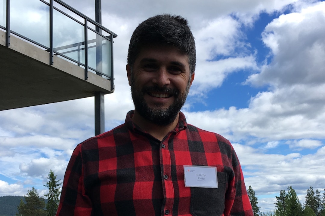 Ricardo Pinto frykter at Madeira som sykkeldestinasjon vil ødelegges om det ikke tas grep for å bygge bærekraftige stier. Foto: Ingeborg Scheve Roberto Pinto - scheve 1400x933