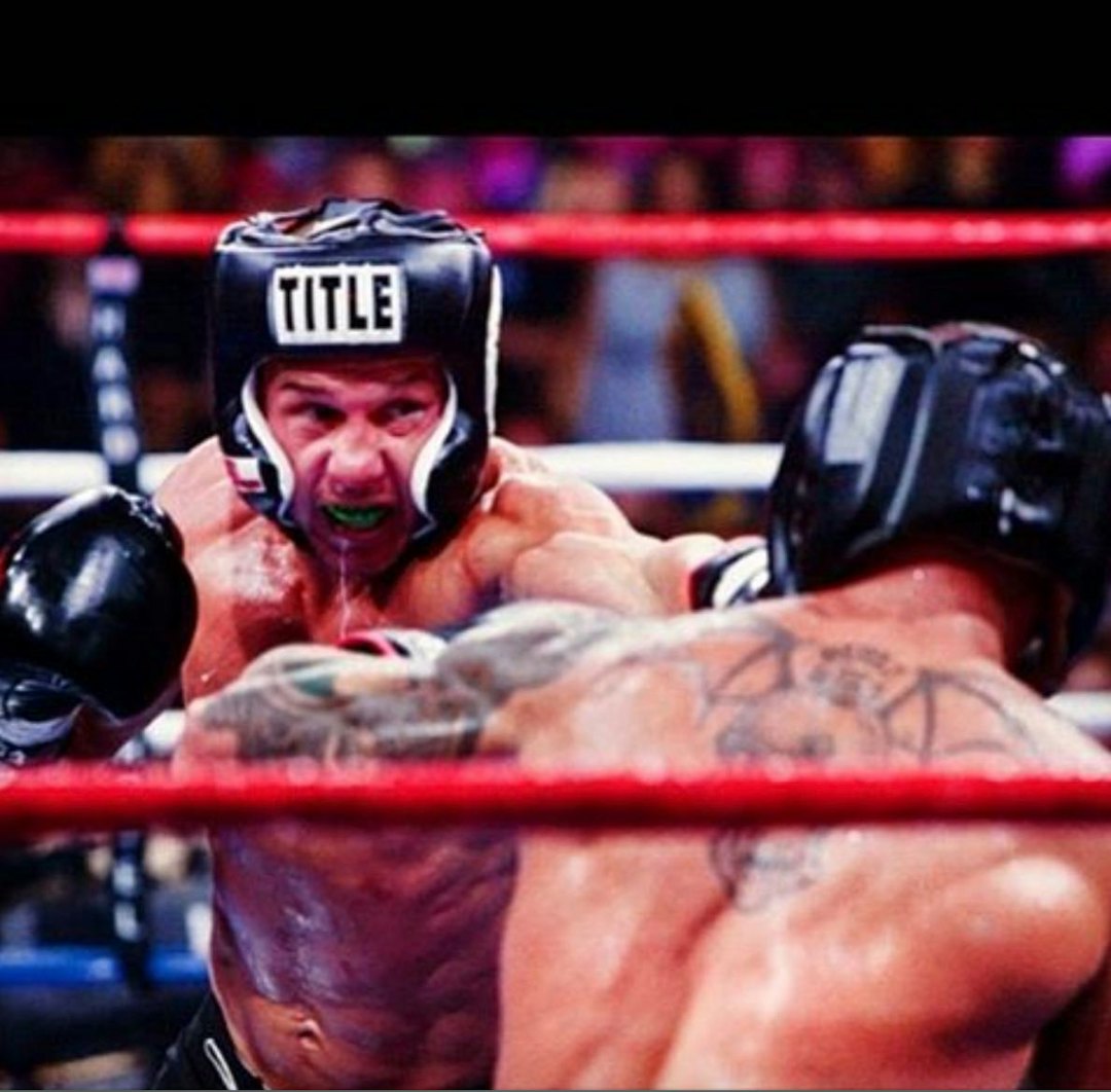 OGSÅ BOKSING: Mirra la ut dette bildet fra sin boksekarriere i går. Teksten til bildet var: Fight to win. We all have battles to fight. Never back down. Love you all. #diewithyourbootson OGSÅ BOKSING: Mirra la ut dette bildet fra sin boksekarriere i går. Teksten til bildet var: Fight to win. We all have battles to fight. Never back down. Love you all. #diewithyourbootson