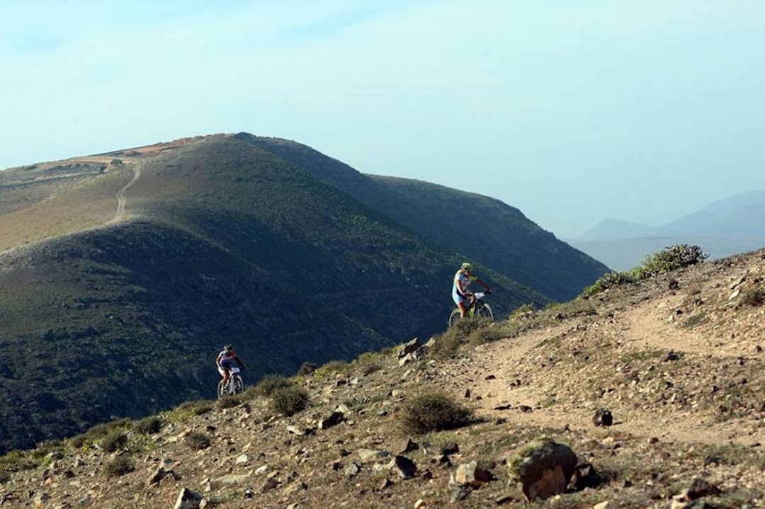 Det var rikelig med motbakker på lavaøya, og nettopp det er Lars Granbergs største utfordring. Foto: Arrangøren Lanzarote 4-day stage 3 arrangøren