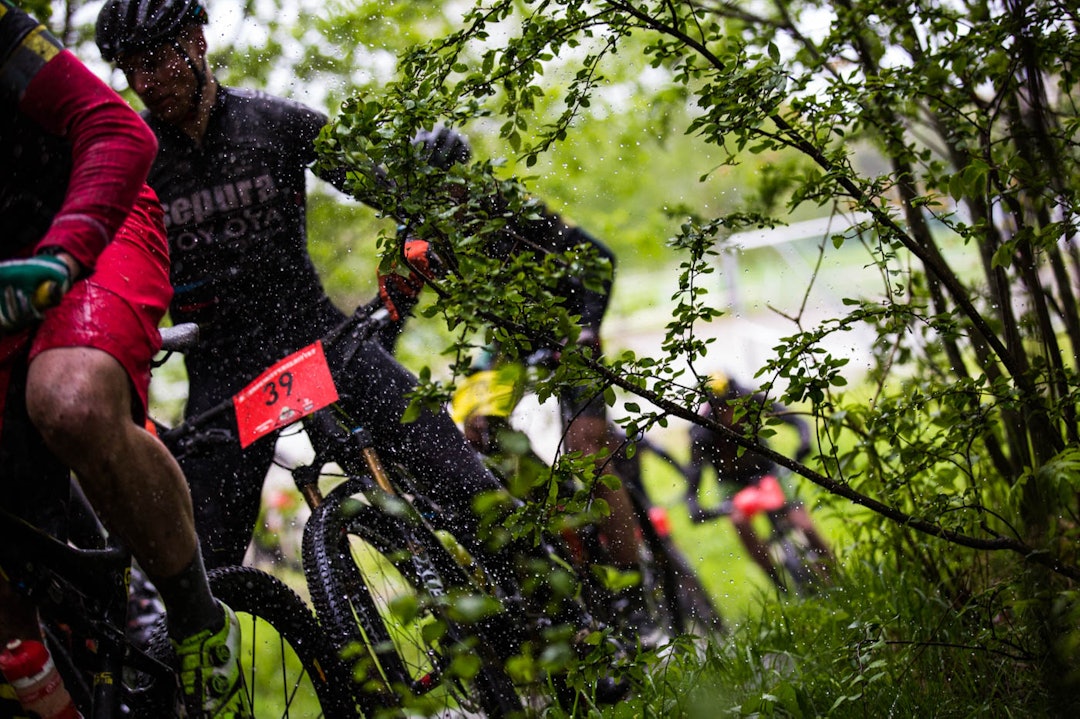 UT I SKOGEN: Fra grusplassen på Haraløkka bar det ut i Østmarka. TSR2015-5777a