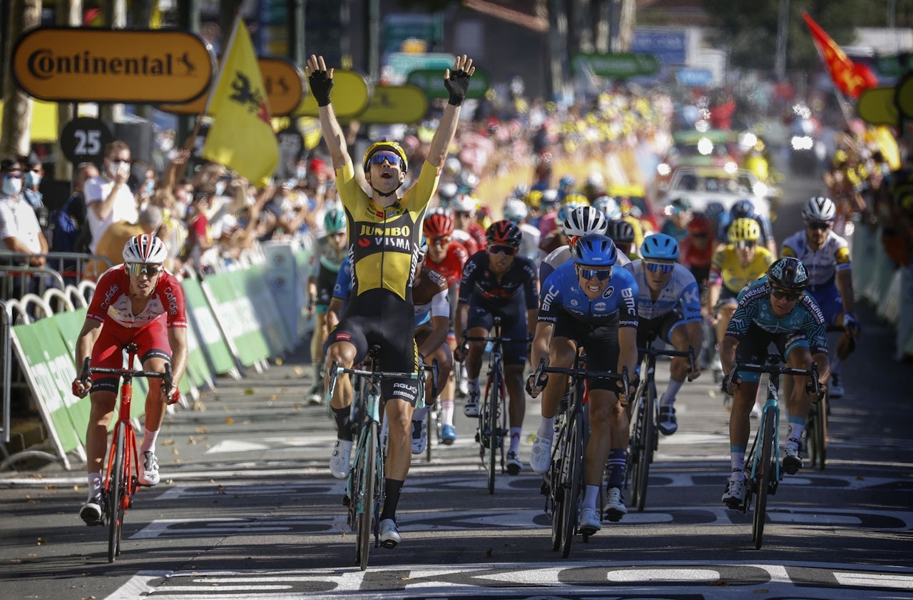 ETAPPESEIER NUMMER TO: Wout van Aert fortsetter å herje i Tour de France, i dag like foran Edvald Boasson Hagen. Foto: Cor Vos. Tour de France, Wout van Aert, Edvald Boasson Hagen.